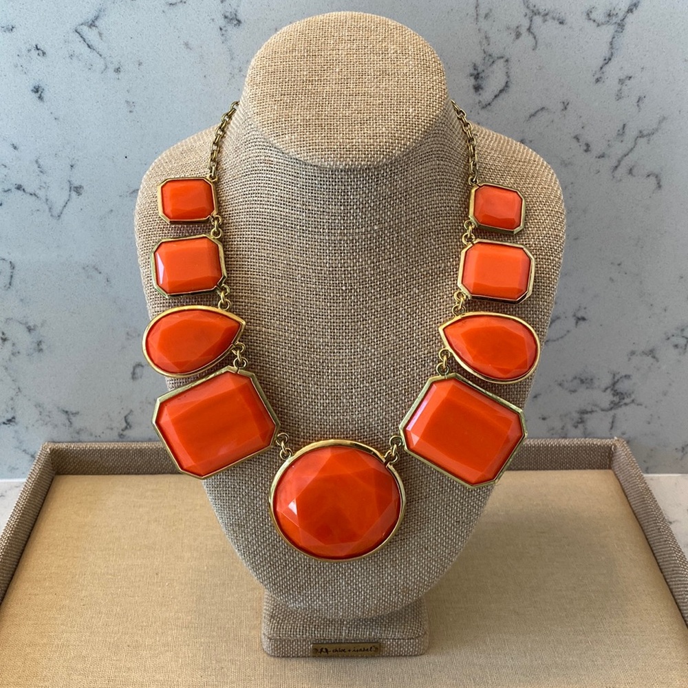 ♠️ Kate Spade New York Neckalce.